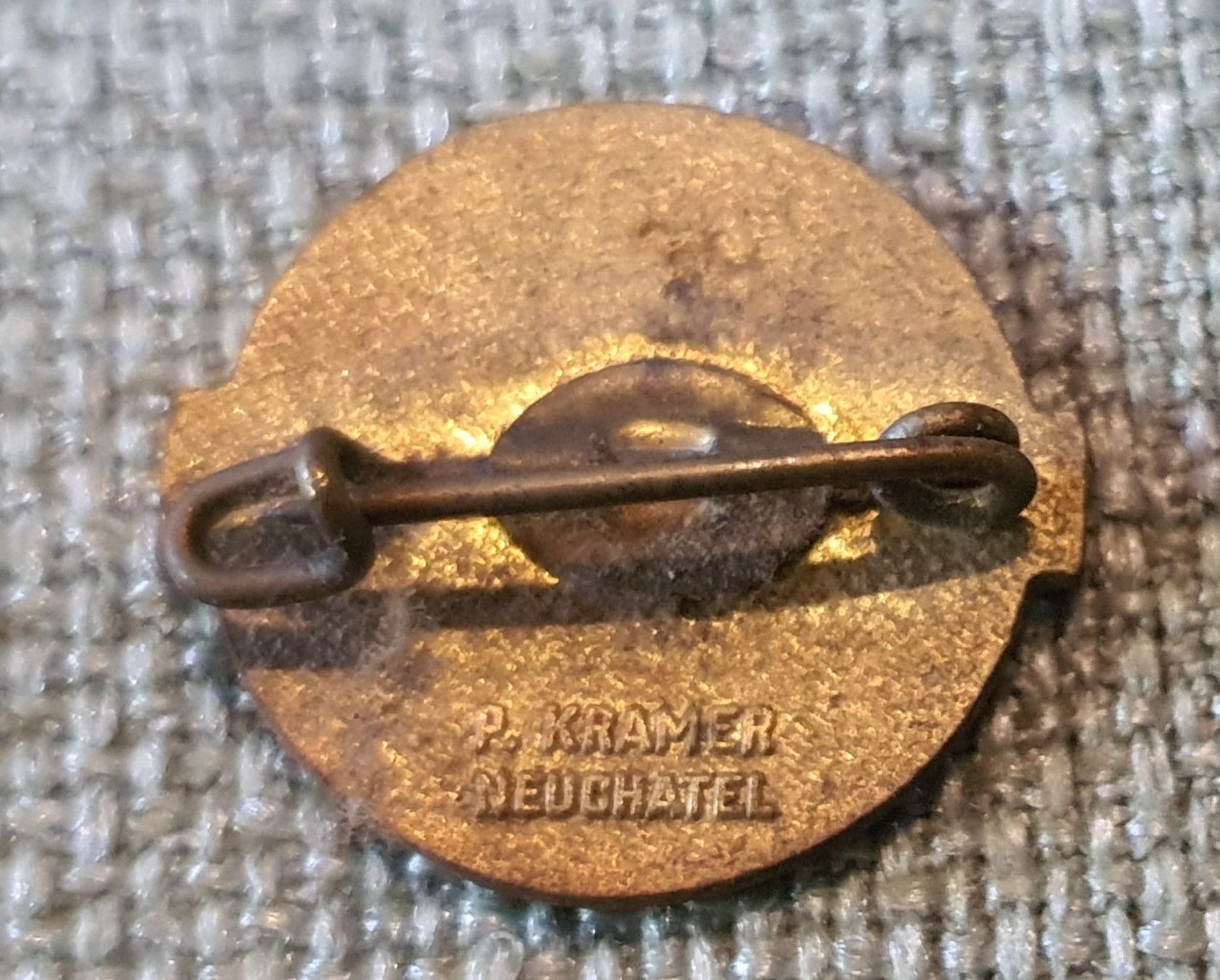 Placchette & Badge: I610 - Nadel Abzeichen – Usato da Reinach BL venduto da Boston-Verkauf 1
