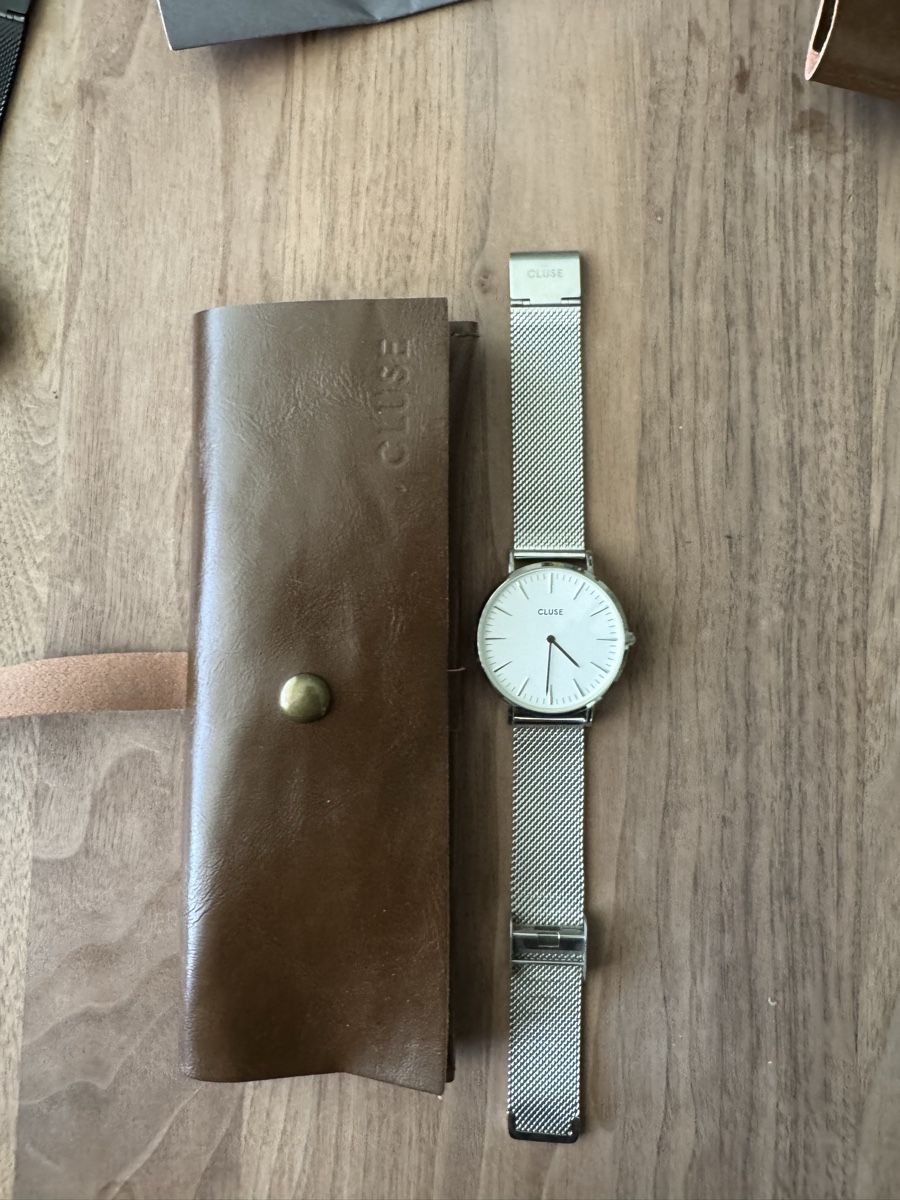 Cluse Montres: Cluse Damenuhr/ Uhr/ Schmuck – D'occasion à Liestal par jorge0000