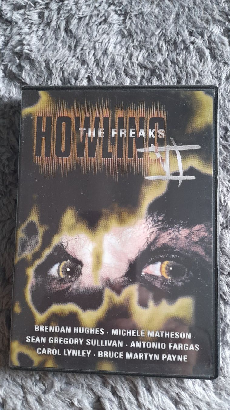 Tutti i DVDs: HOWLING  VI     THE FREAKS    DVD – Usato da Wetzikon ZH venduto da Ramones01