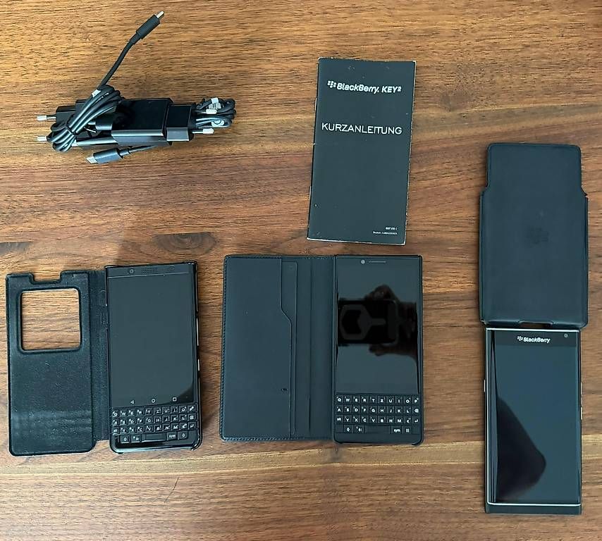 Blackberry Telefoni cellulari / Smartphones: BlackBerry Sammlung zu verkaufen  Key2 & Priv – Usato da Seuzach venduto da Cathrine04