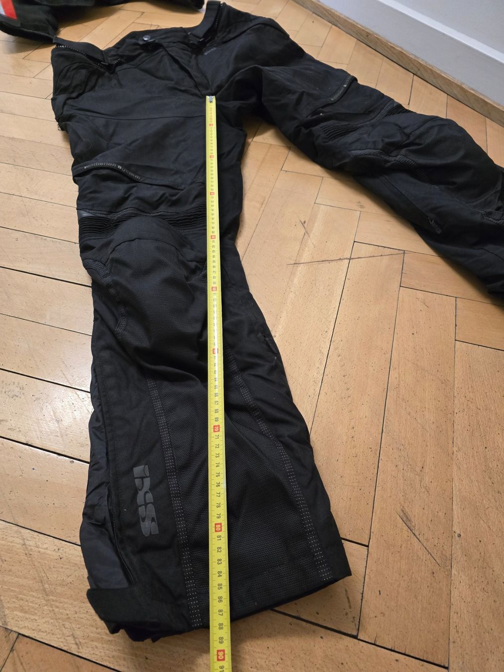 IXS Lotti di vestiti: Ixs Töffkleider Grösse 2 XL – Usato da Schönenwerd venduto da Chez_Mimi 6