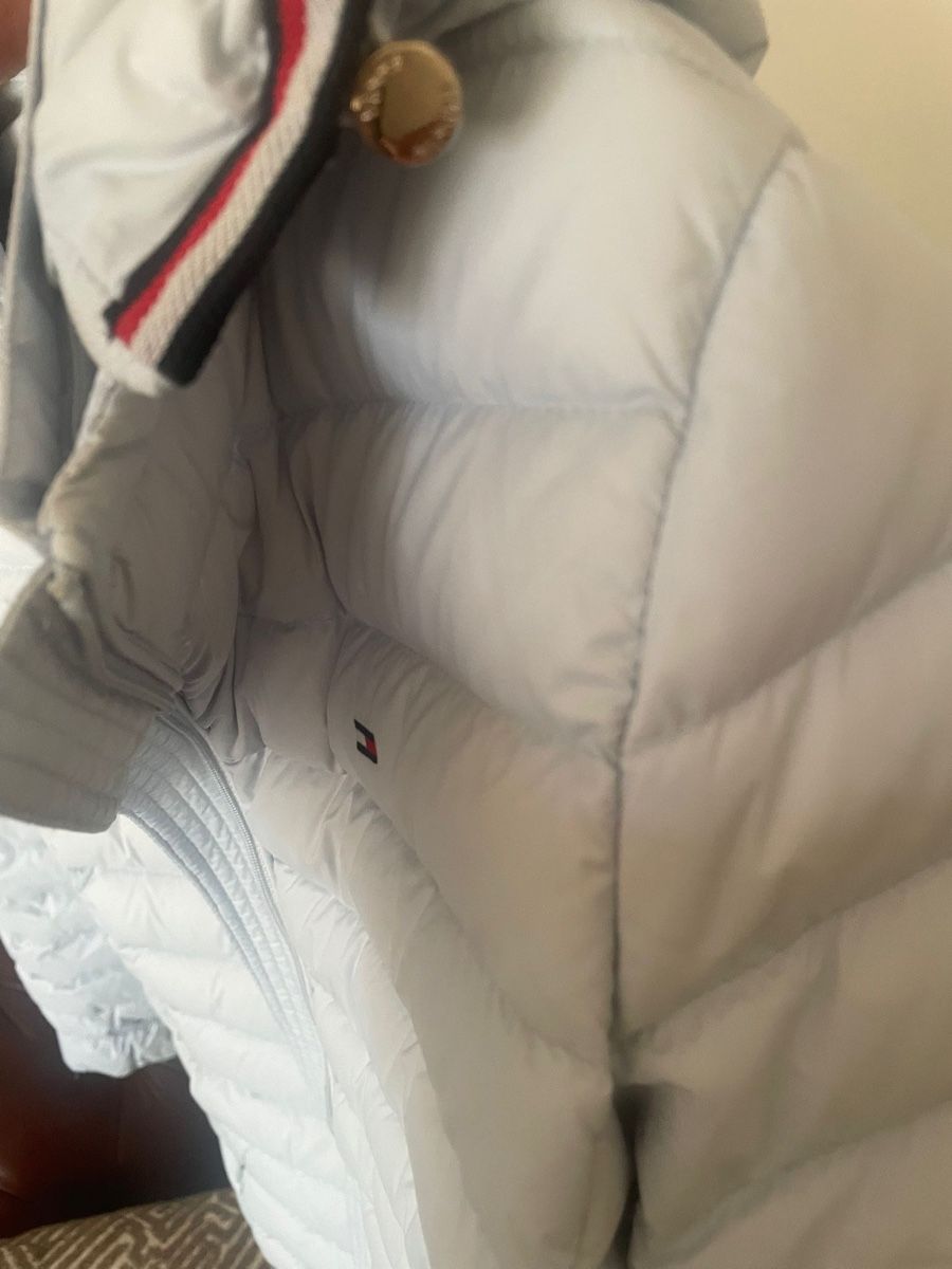 Tommy Hilfiger Giacche: Doudoune Tommy Hilfiger, Taille S, bleu clair, comme neuf – Nuovo (secondo la descrizione) da Versoix venduto da sne_zx2d 2