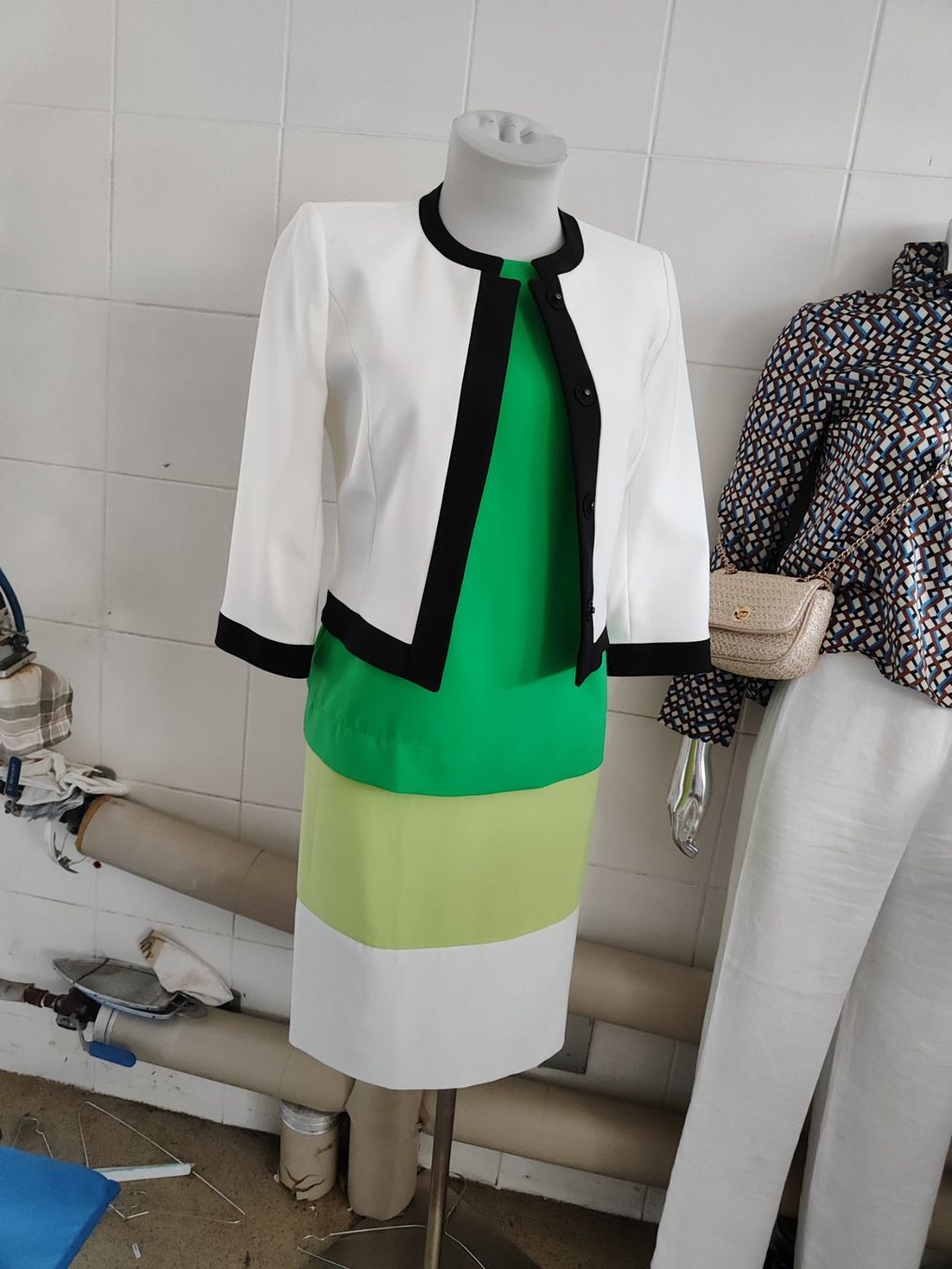Vestiti: Damen Kleid GR 38 – Usato da Langnau am Albis venduto da Judithsebi 7