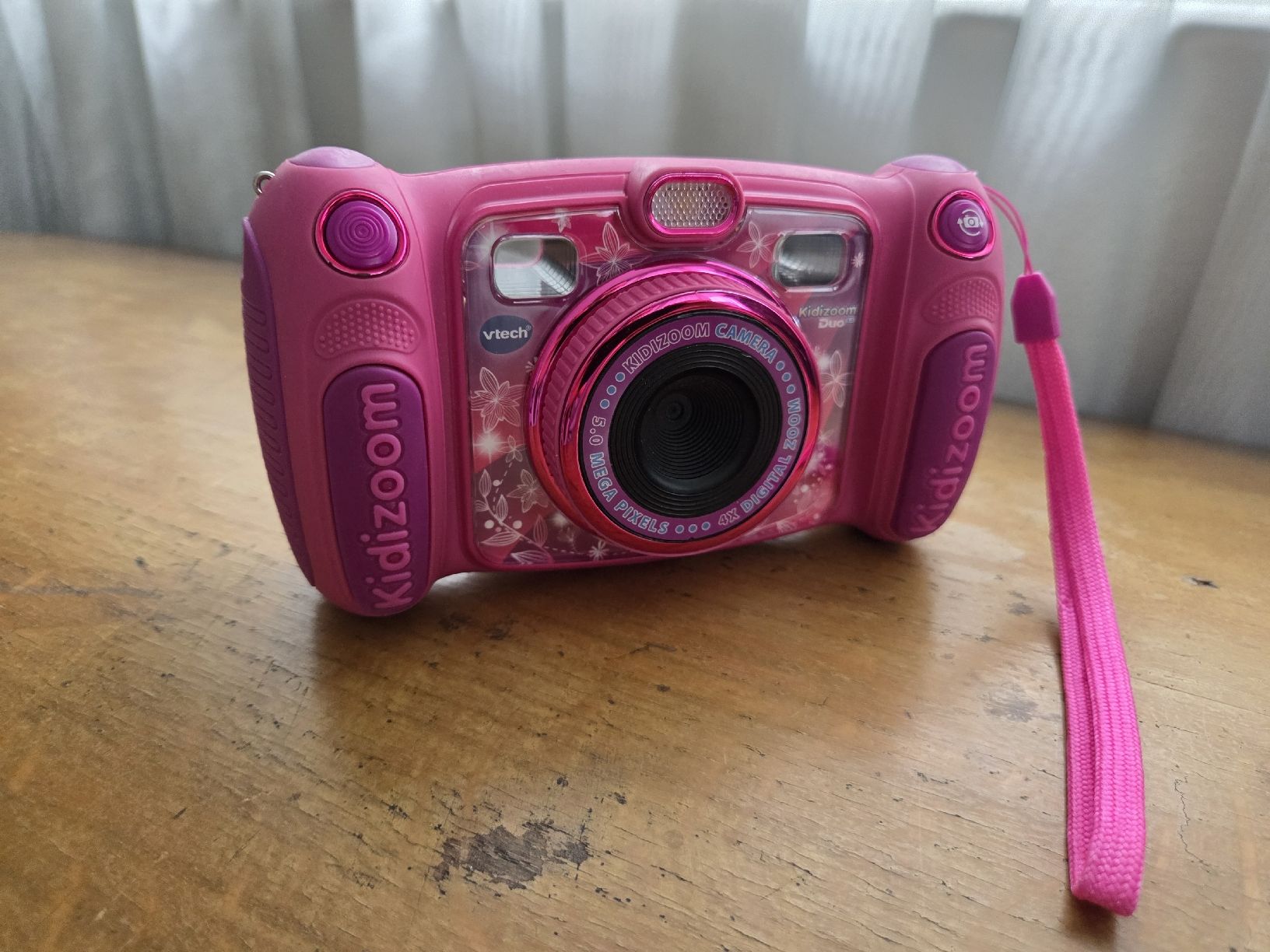 Vtech Fotocamera: Digitalkamera VTech Kidizoom Duo pink – Usato da Sarmenstorf venduto da Hurrli 4