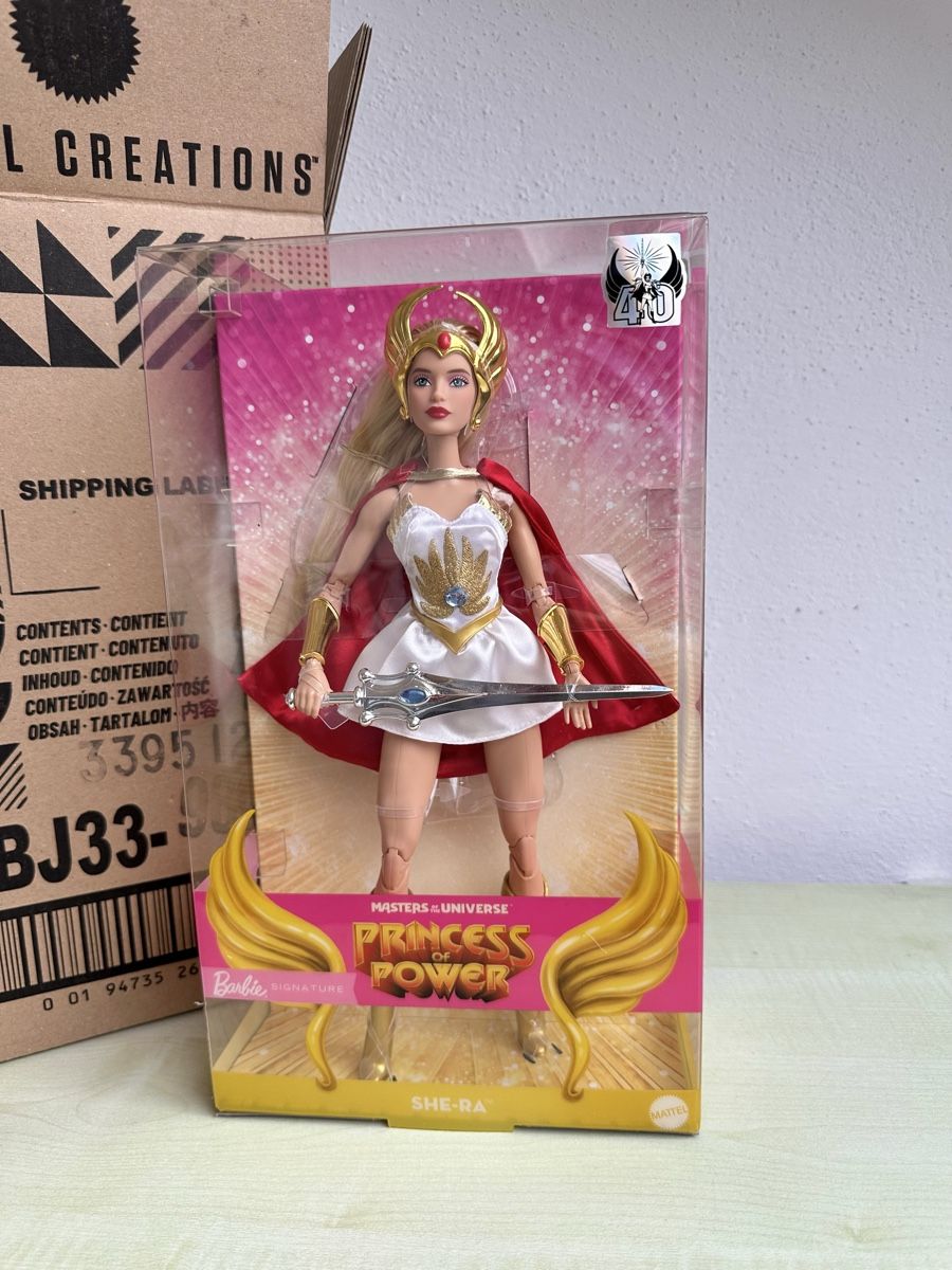 Poupées: Barbie Marvel Princess Power – Neuf avec emballage d'origine à Zürich par Kat_5557 1
