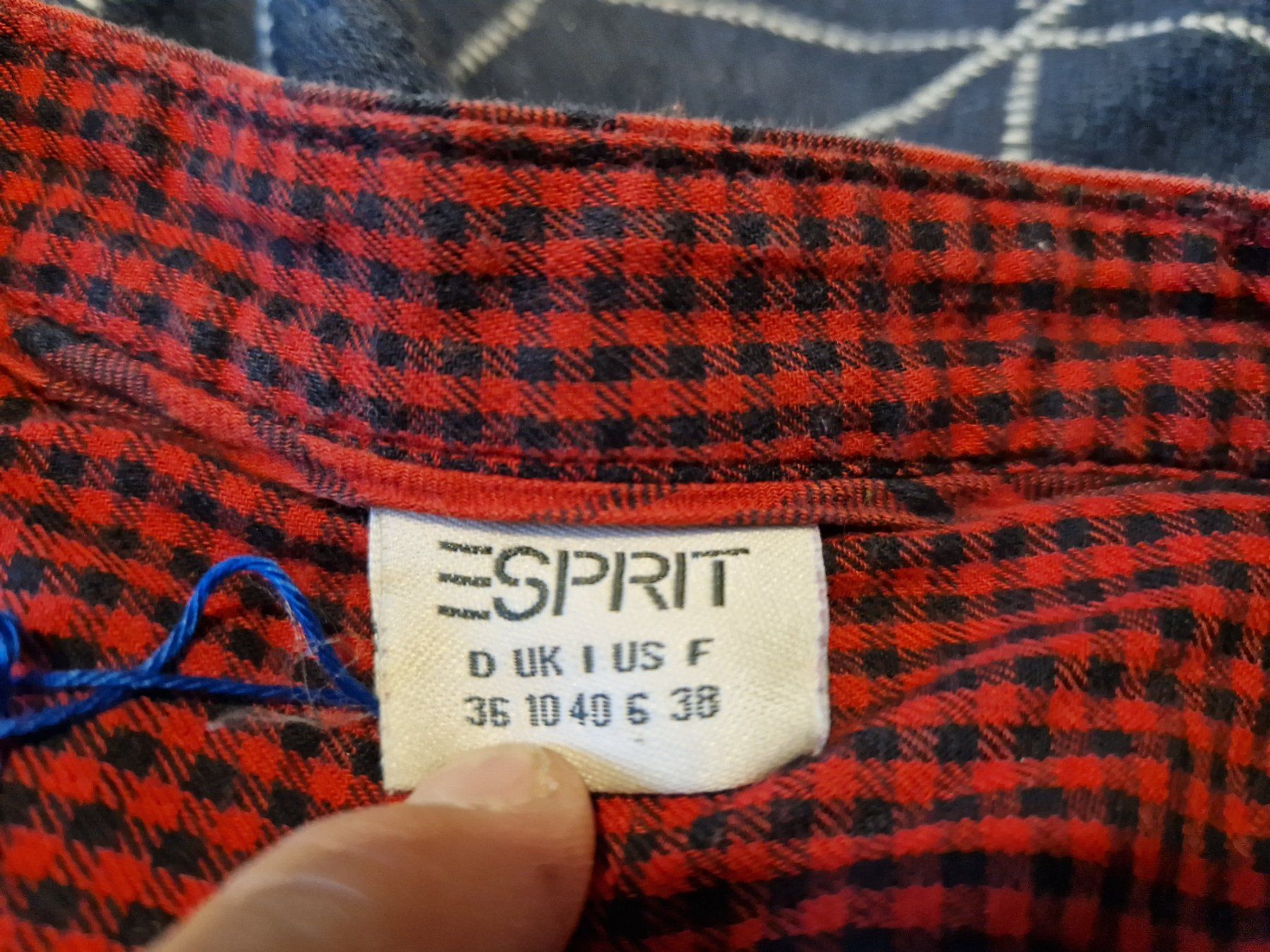 Esprit Camicette: Esprit Bluse Karo rot 36 – Usato da MUEHLAU venduto da ibo_5c7d 2
