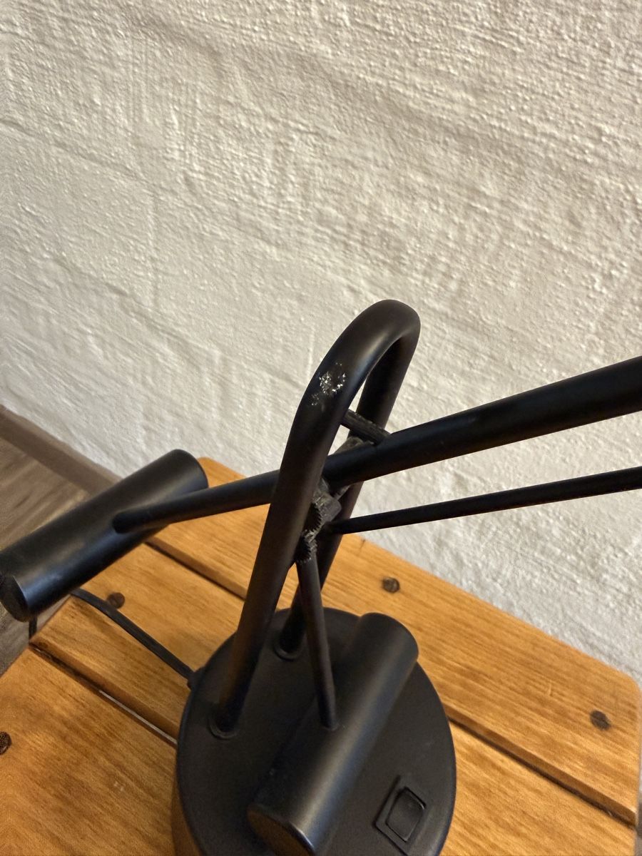 Lampade: Schwarze Tischlampe – Usato da Burgdorf venduto da shana_burgdorf 4