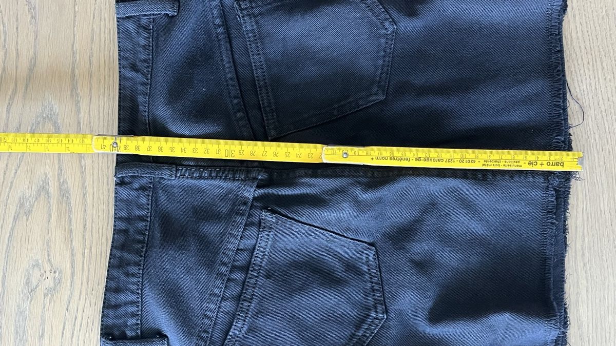 Gonne: Denim black skirt size S – Nuovo (secondo la descrizione) da Tannay venduto da EllaSF 4