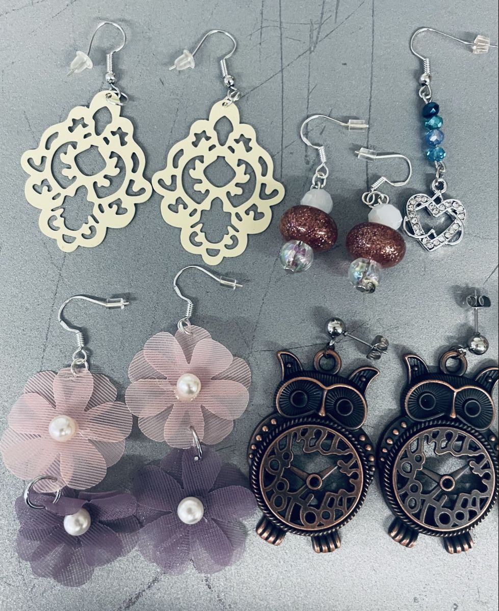 Orecchini pendenti & Orecchini a lobo: Set a 8 Ohrringe, Modeschmuck, – Nuovo e nell'imballaggio originale da Au ZH venduto da Jaggy4 2