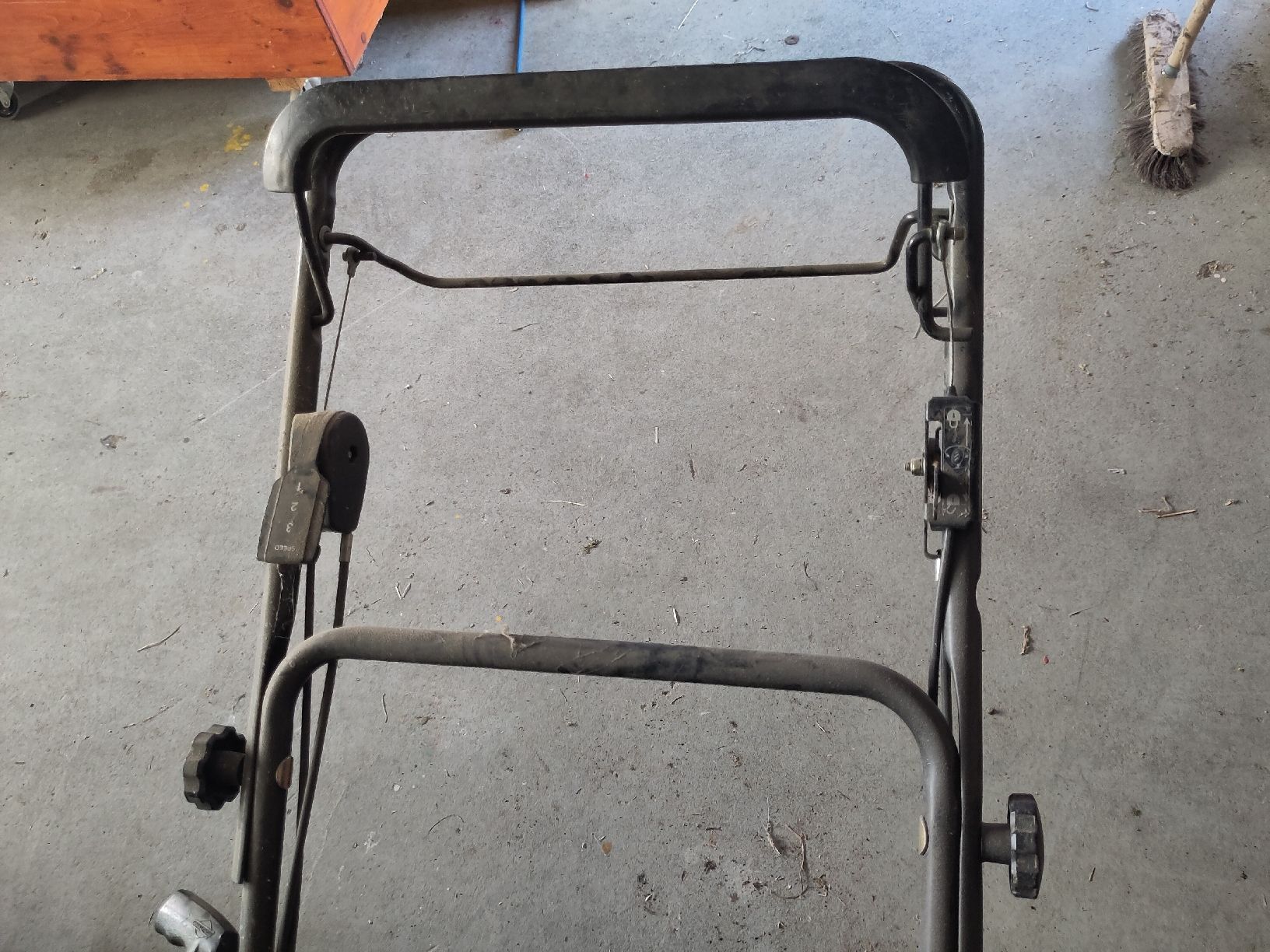 John Deere Tondeuses à gazon: Rasenmäher John deere – Défectueux à Fräschels par Kamefant 5