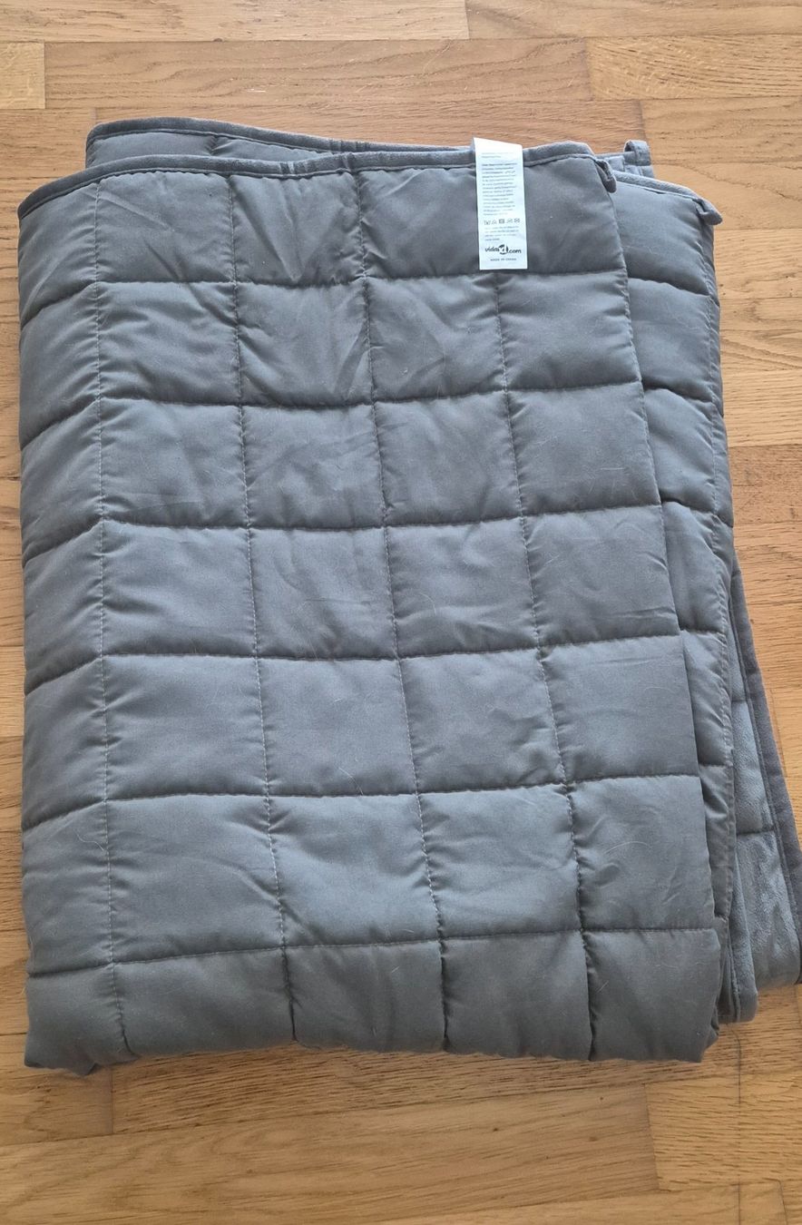 Decken: Gewichtsdecke 6.8kg – Neu (gemäss Beschreibung) aus Dübendorf von effi86 1