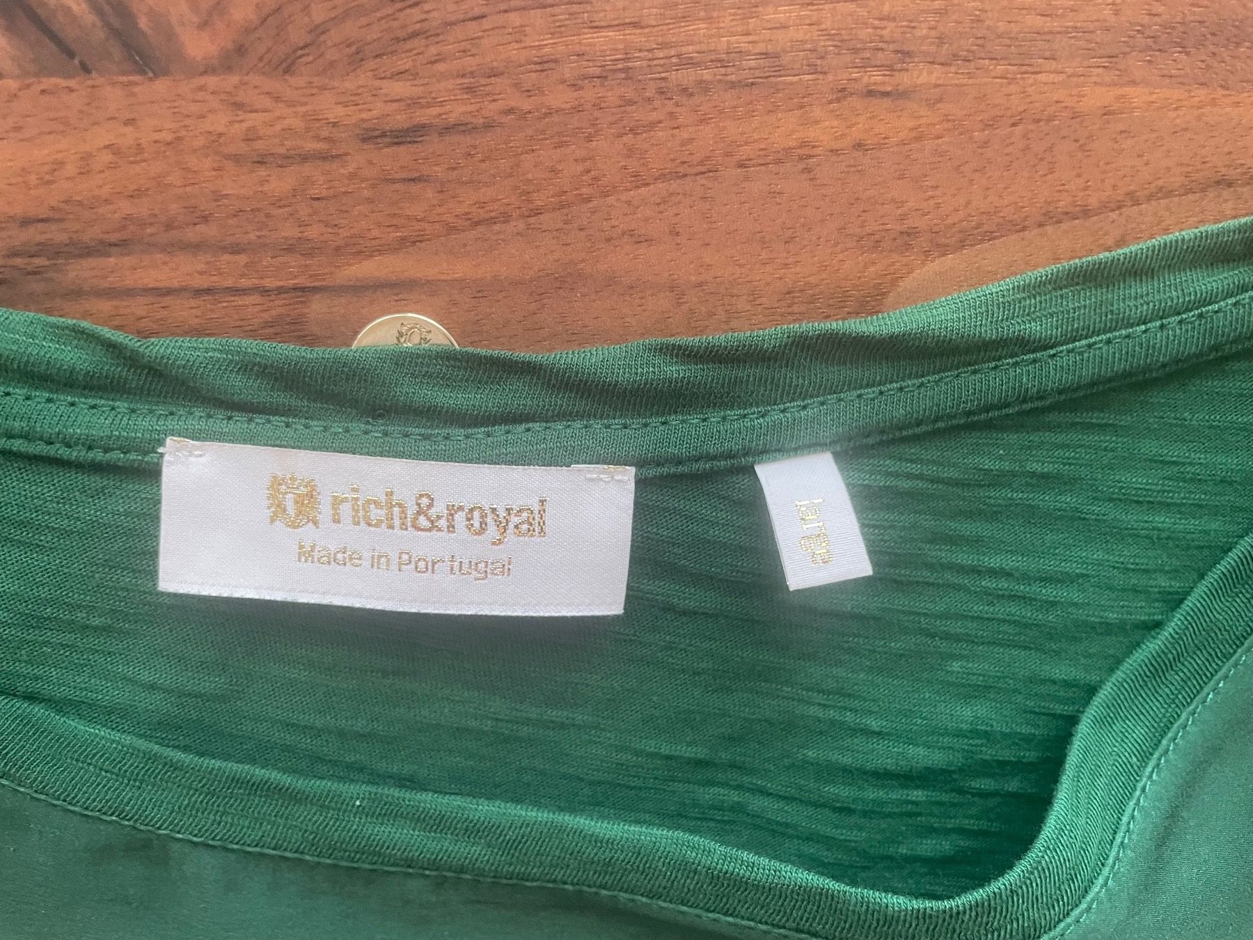 Camicette: Rich and royal Bluse – Nuovo (secondo la descrizione) da Unteriberg venduto da fae_2gz2 2
