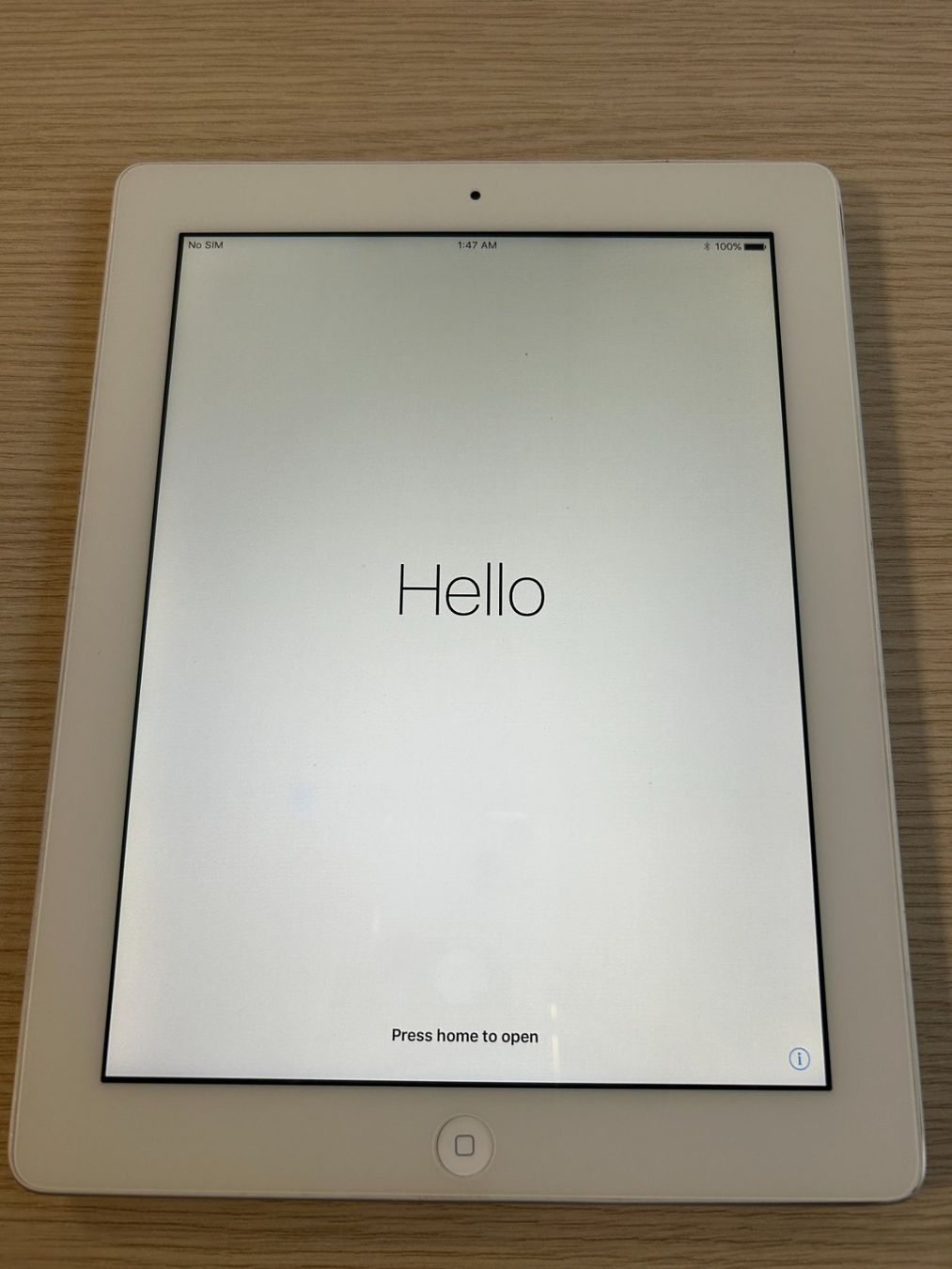 Apple Tablet PC: iPad A1460 Bianco – Usato da Camorino venduto da c_raf