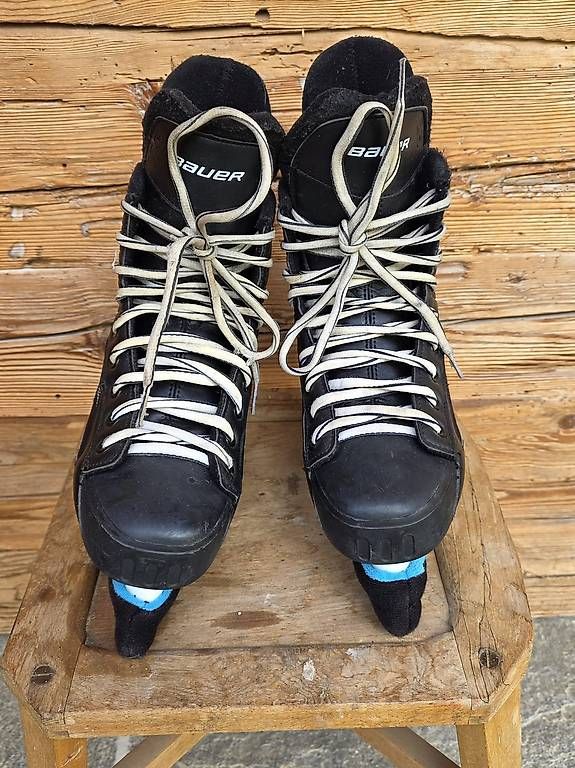 Patins à glace: Patins à glace Bauer – D'occasion à La Croix-de-Rozon par christian160459