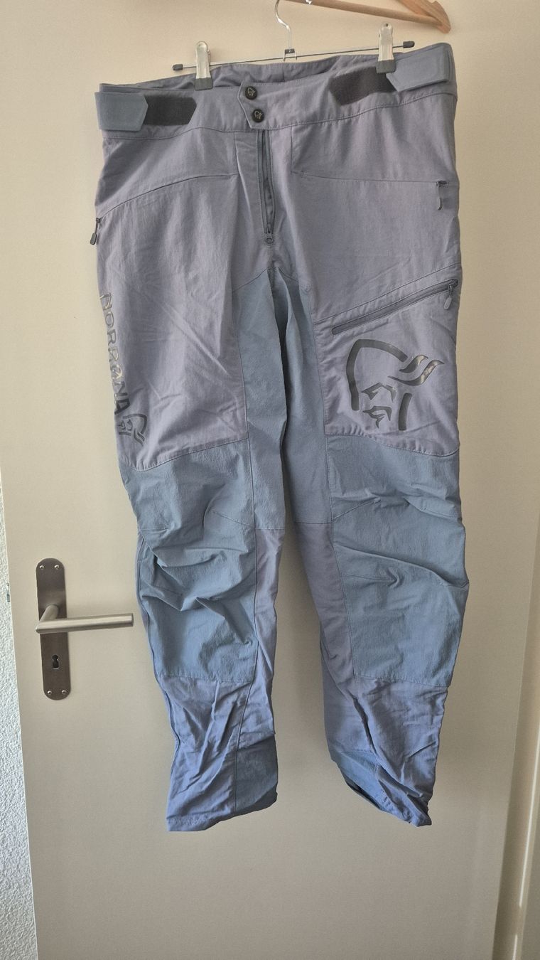 Norrøna Pantaloni: Wanderhose Damen, Grösse L – Usato da Olten venduto da sherlocked
