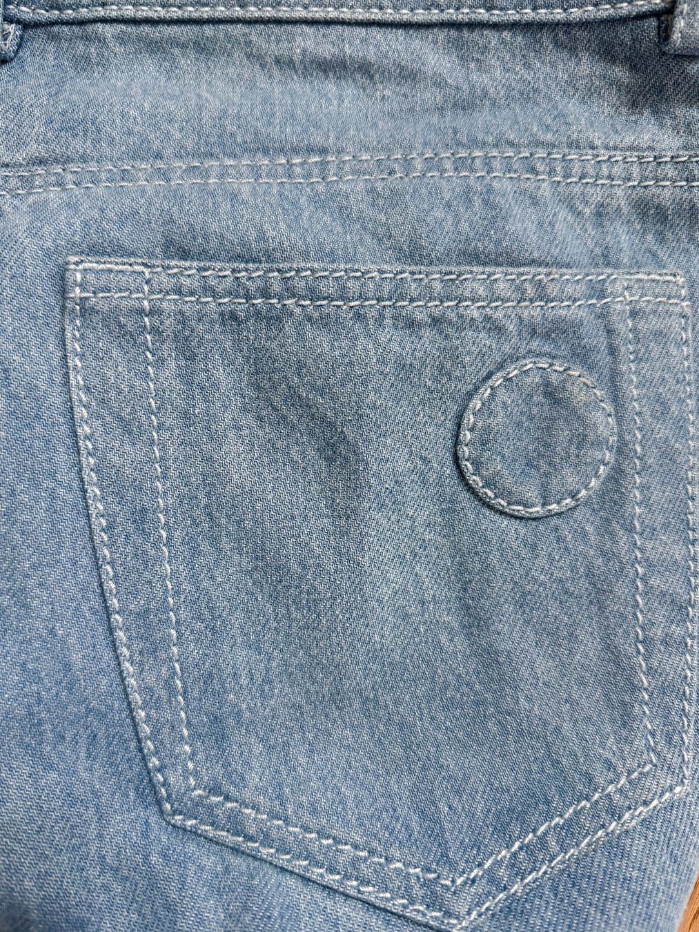 Akris Jeans: AKRIS punto Jeans – Usato da Basel venduto da sputnik3010 1