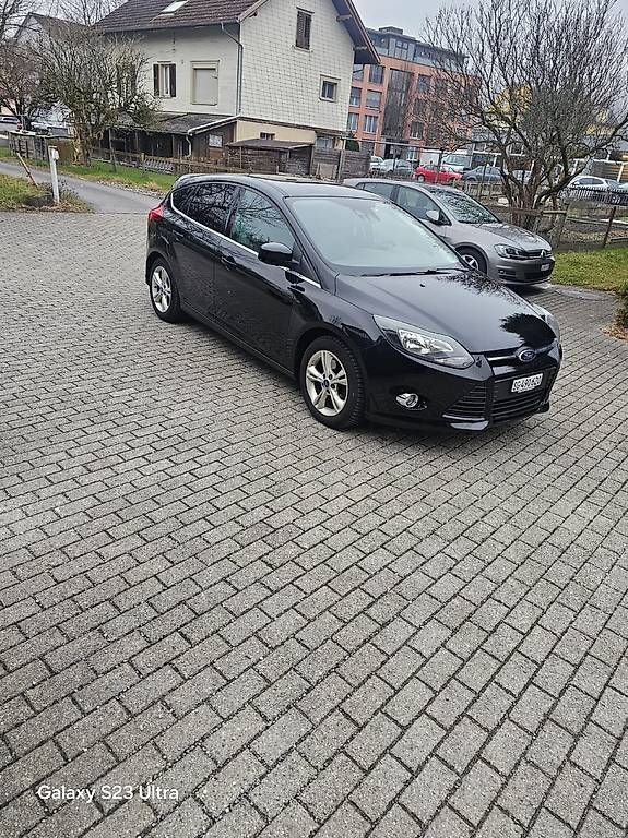 Autos: Ford Focus  1.6 scTi – Gebraucht aus sevelen von 0023