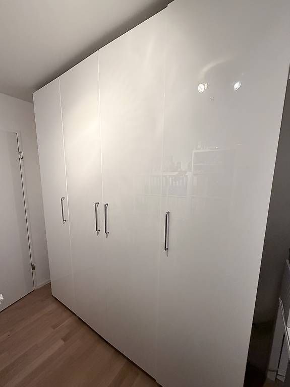Ikea Armadi: Schrank weiss 200x60x236 – Usato da Strengelbach venduto da Geronimo78