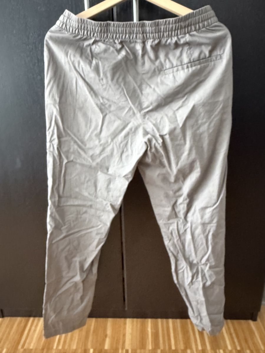 Lotti di vestiti: Hose – Usato da Schlieren venduto da Kevek.fashion 1