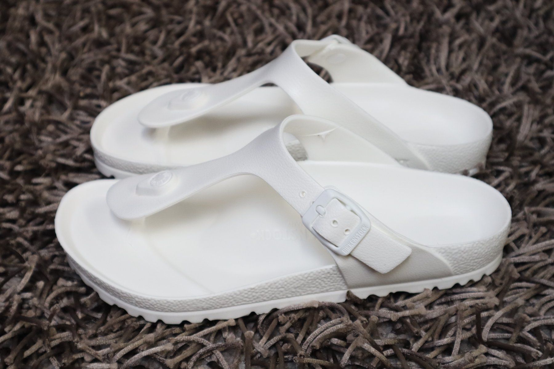 Birkenstock Herrenschuhe: Birkenstock, Gizeh EVA, Gr. 38, NEU – Neu und originalverpackt aus Wattwil von glueck
