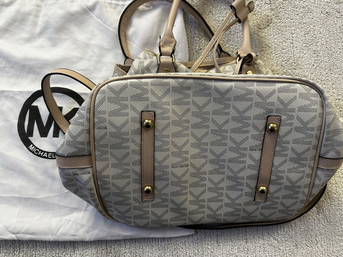 Michael Kors Borse da donna: Michael Kors Handtasche – Nuovo (secondo la descrizione) da Buchs ZH venduto da Maliqi0 5