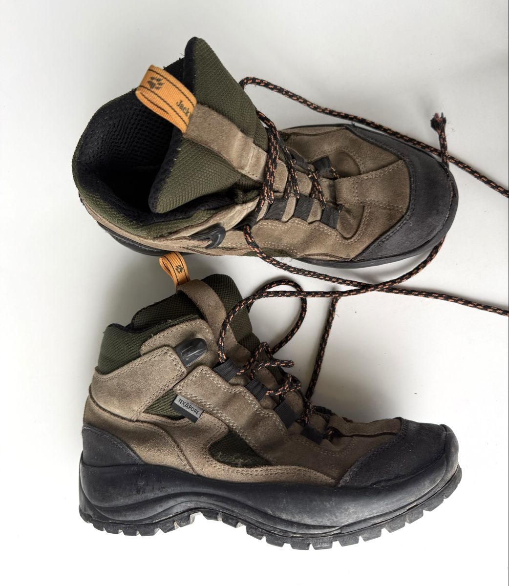 Jack Wolfskin Scarpe da uomo: Jack Wolfskin Trekkingschuhe Leder, Gr. 39.5 – Usato da Richterswil venduto da Solemare47Nicole 1