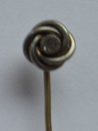Placchette & Badge: Antike Anstecknadel, Knoten Design – Usato da Zürich venduto da t24_de