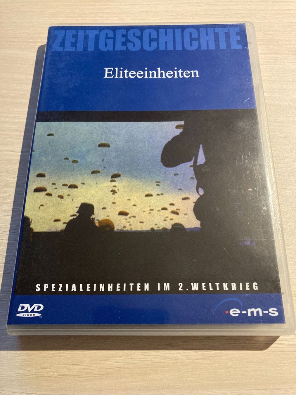 Tutti i DVDs: Zeitgeschichte - Eliteeinheiten – Usato da Brütten venduto da voene77