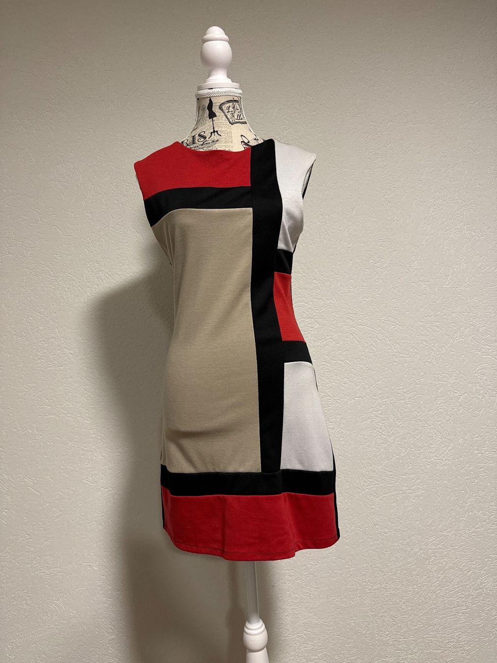 Vestiti: Etuikleid Gr. 34/36 – Usato da Meyriez venduto da muriS