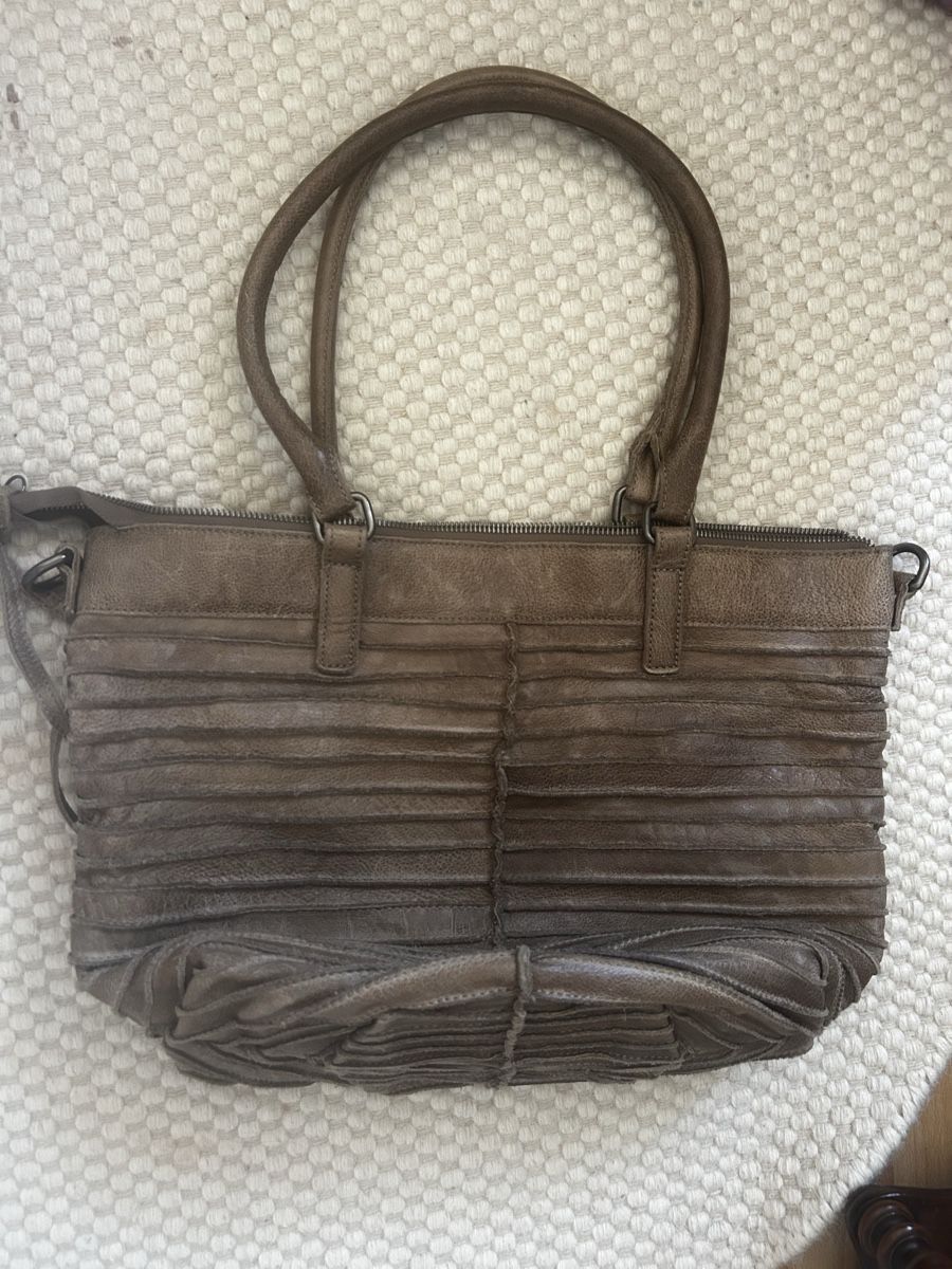 FredsBruder Sacs femmes: Fredsbruder Ledertasche – D'occasion à Uster par alin13e