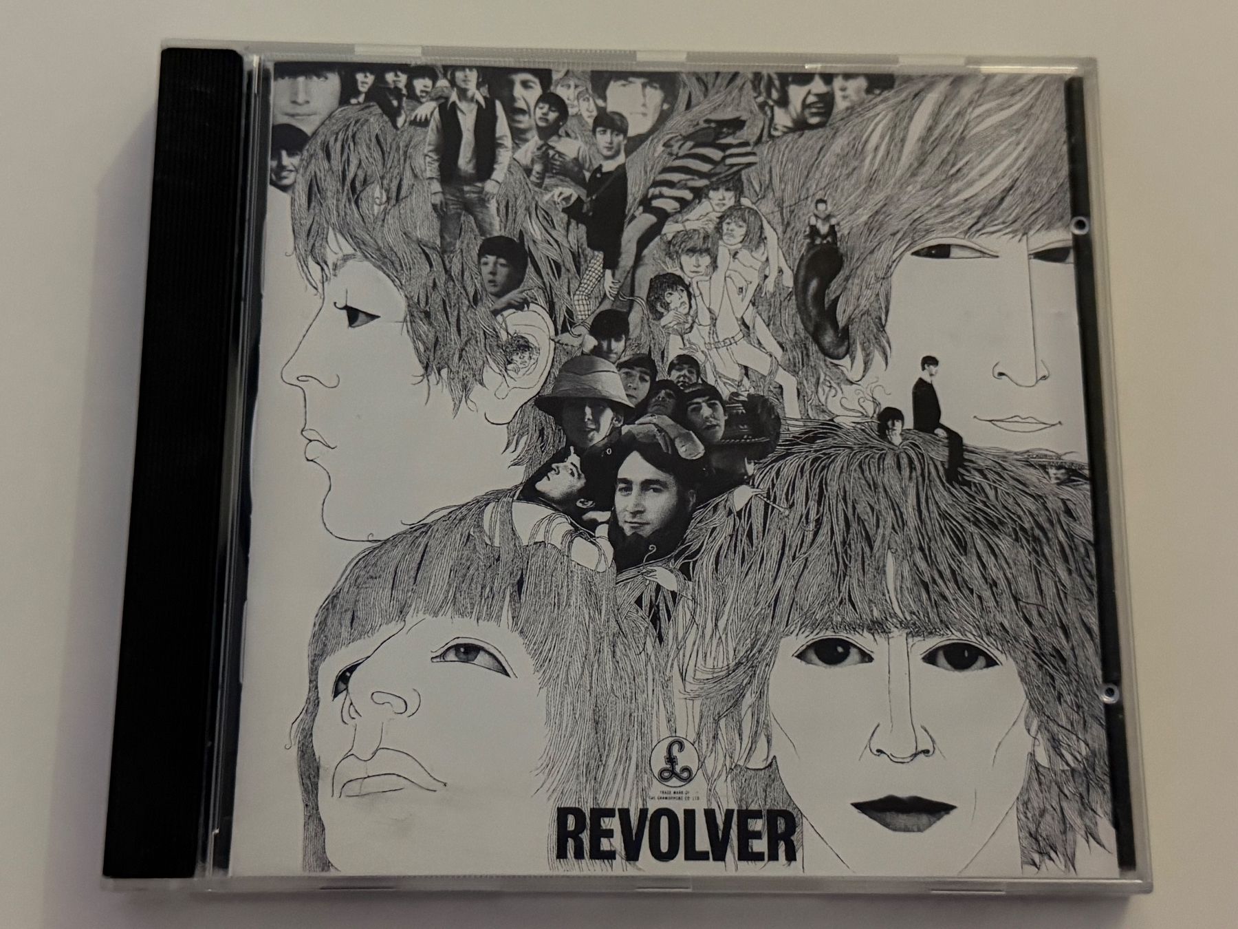 CDs: The Beatles - Revolver – D'occasion à Altstätten SG par sheamus
