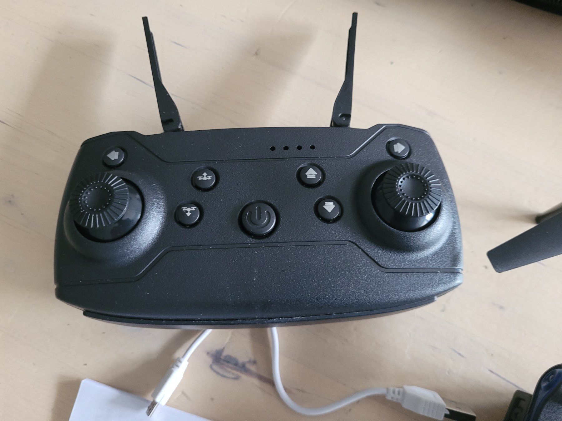Modellismo RC: kl. Drohne – Usato da Schwarzenburg venduto da Obofi 1