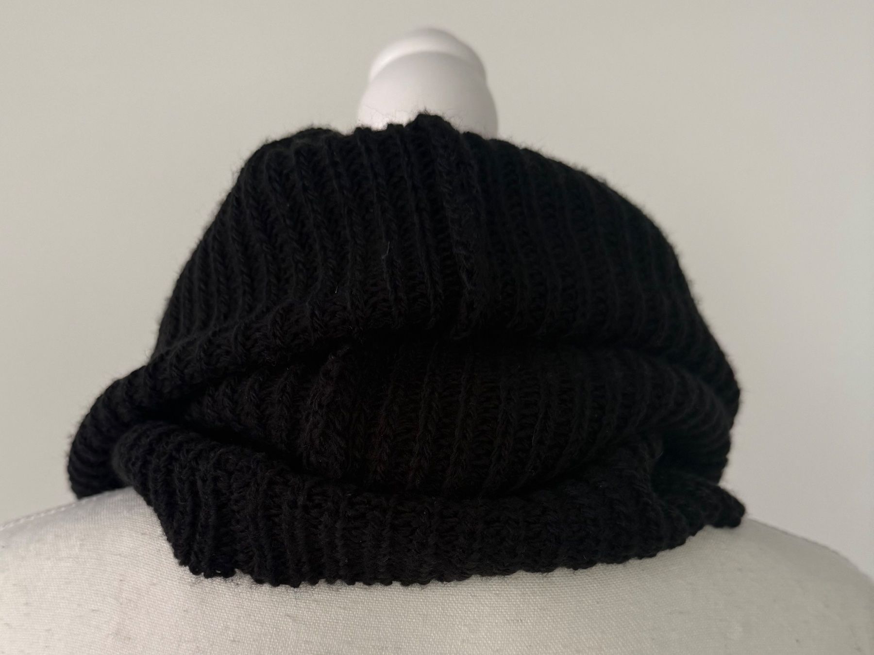 Foulard & Sciarpe: Strickschal Schlauchschal schwarz – Usato da Weiningen ZH venduto da san_7hsm 1