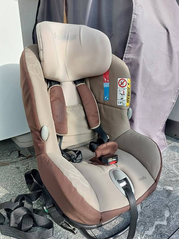 Seggiolini per auto: Kindersitz Maxi-Cosi – Usato da Küssnacht am Rigi venduto da mrdw_girl 1