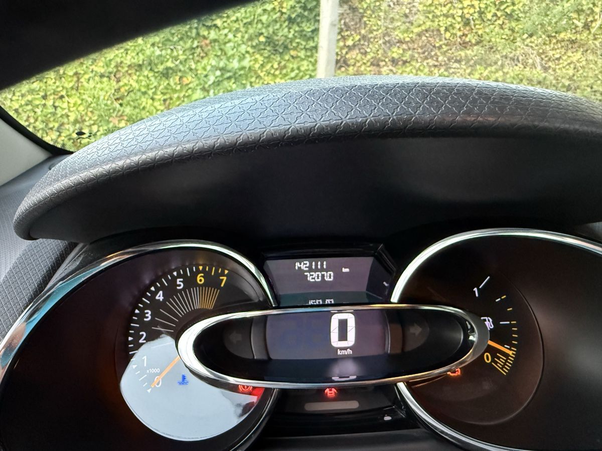 Renault Autos: RENAULT Clio 90 – D'occasion à Holderbank AG par CH-Holderbank 5