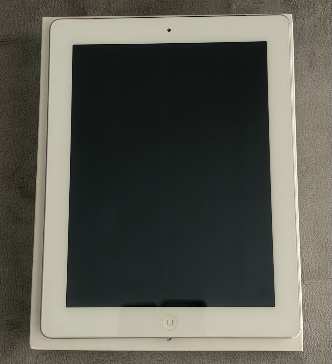 iPad 2 (D'occasion) à Valeyres-sous-Montagny pour CHF 50 – avec ...