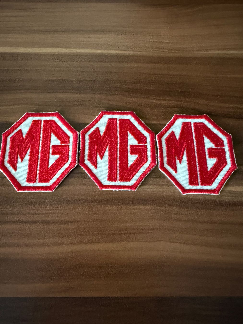 Toppe: MG Sticker Aufnäher – Nuovo (secondo la descrizione) da Zug venduto da Jbys