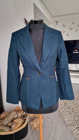 Elegantes Kostüm - Deux Pieces in Petrol NEU