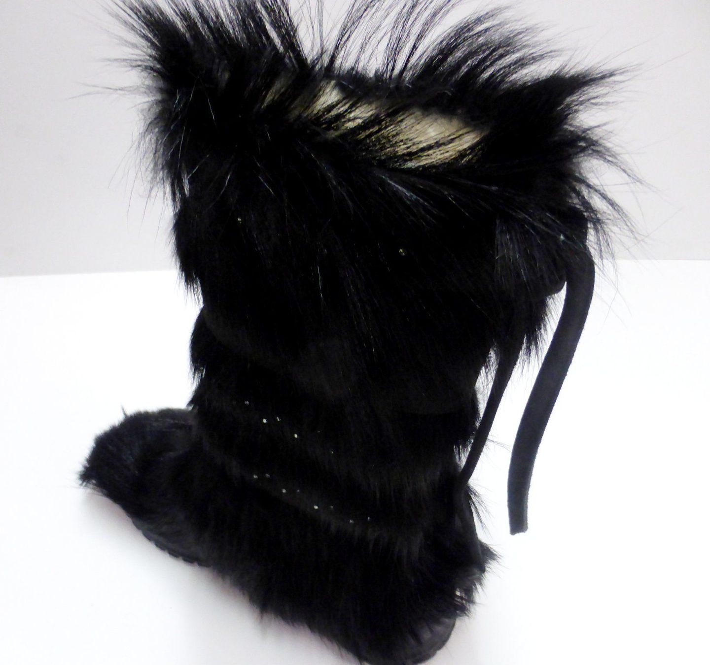 Scarpe da donna: DIAVOLEZZA Damenstiefel Fell Gr. 39 – Usato da Chur venduto da montaqua 3