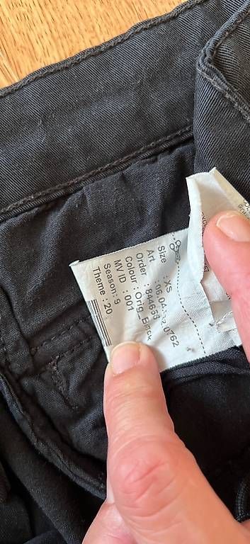 Pantaloni: Cargo jeans gr. xs – Usato da Zell  ZH venduto da sweety052 1