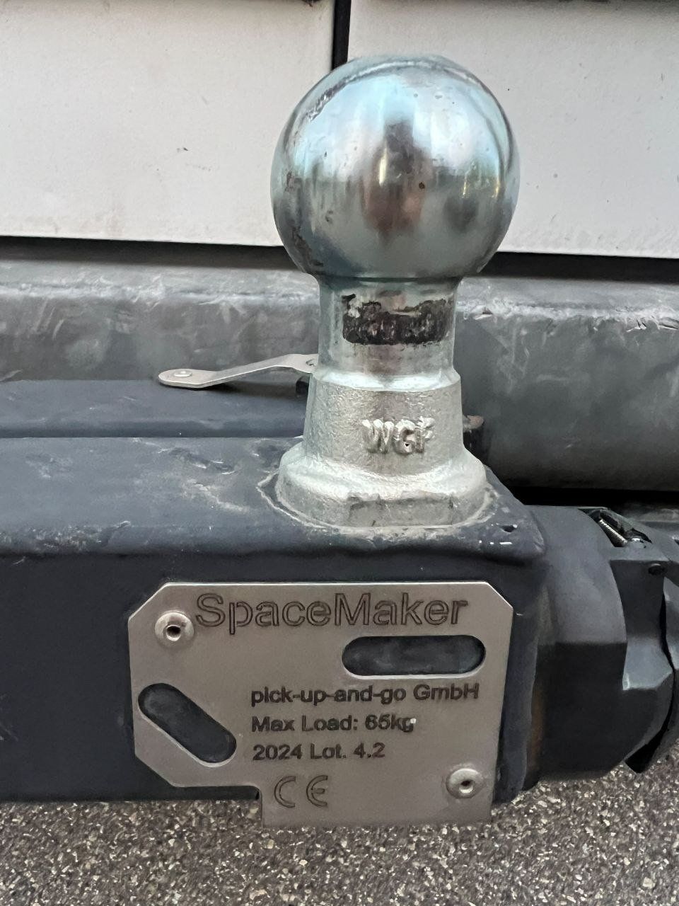 Ganci per rimorchio: SpaceMaker linksschwenkend bis 65 kg – Usato da Beringen venduto da sharue 3