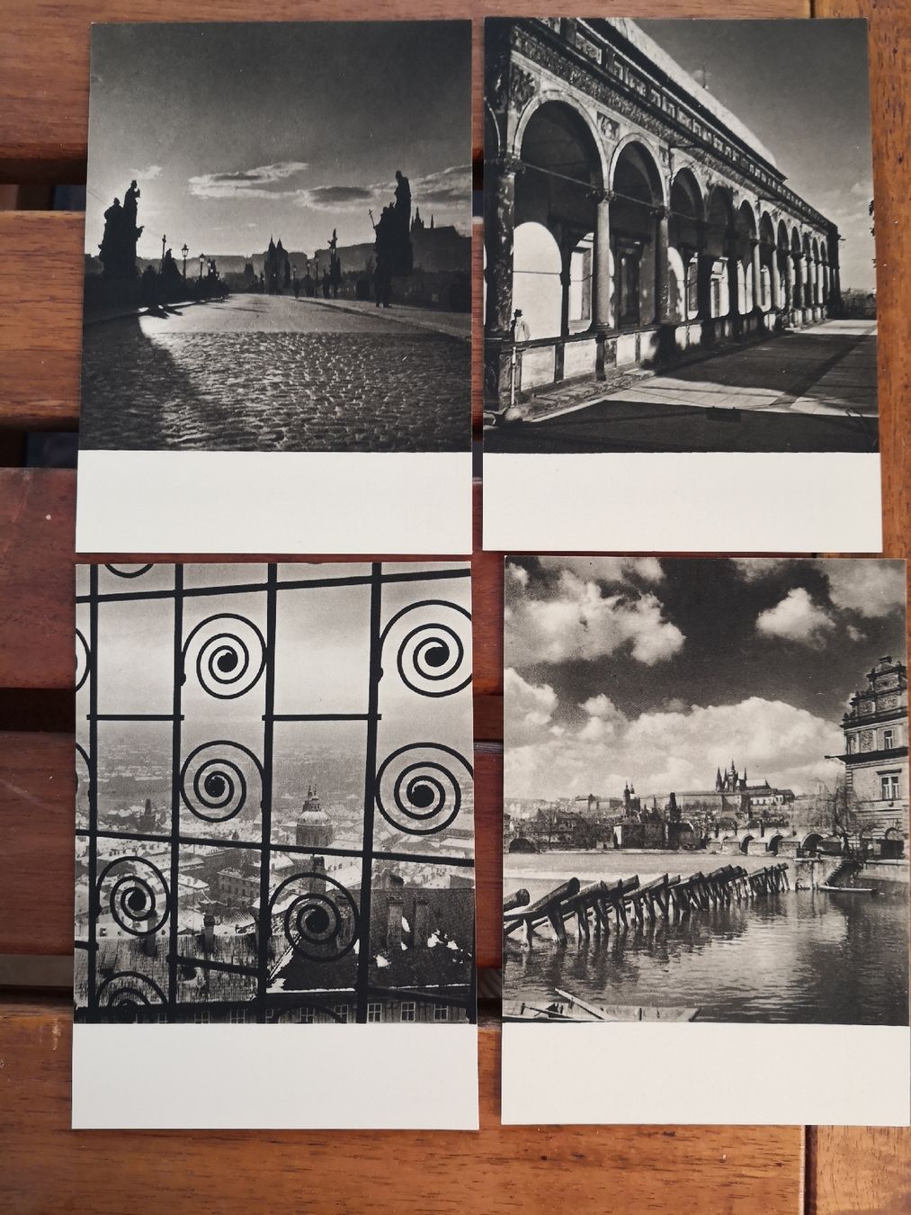 Cartoline postali: Praha - Prag Bilder von Jaroslav Dolezal – Usato da Berikon venduto da Truk56 4