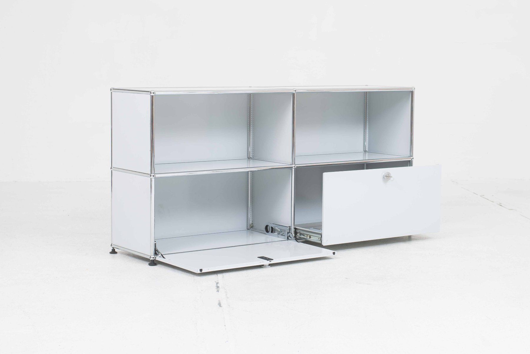 USM Cassettiere: USM Sideboard in Lichtgrau – Usato da Zürich venduto da STUZH38 3