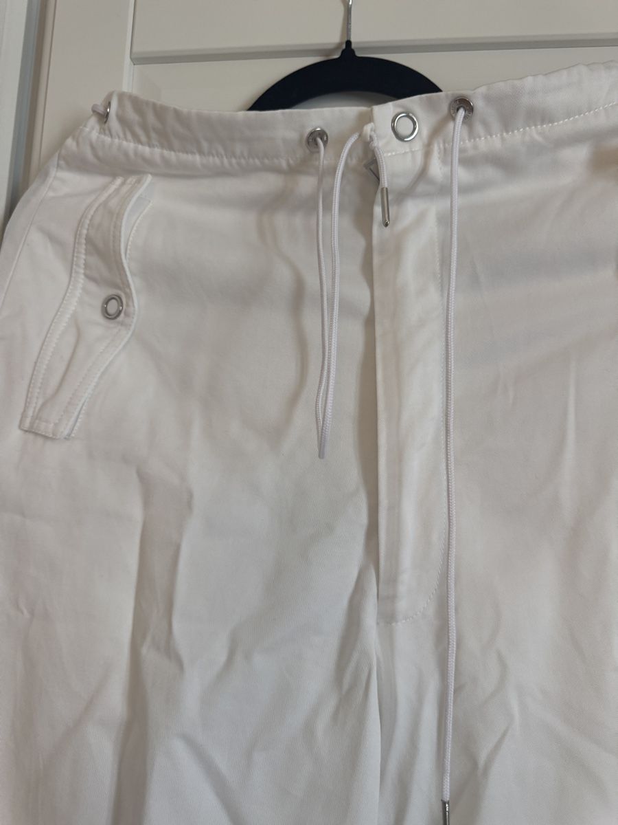Pantalons: Dion Lee Eyelet Tie-Cuff Pants White Size M new – Neuf (Voir description) à Zürich par flo_8yph 5