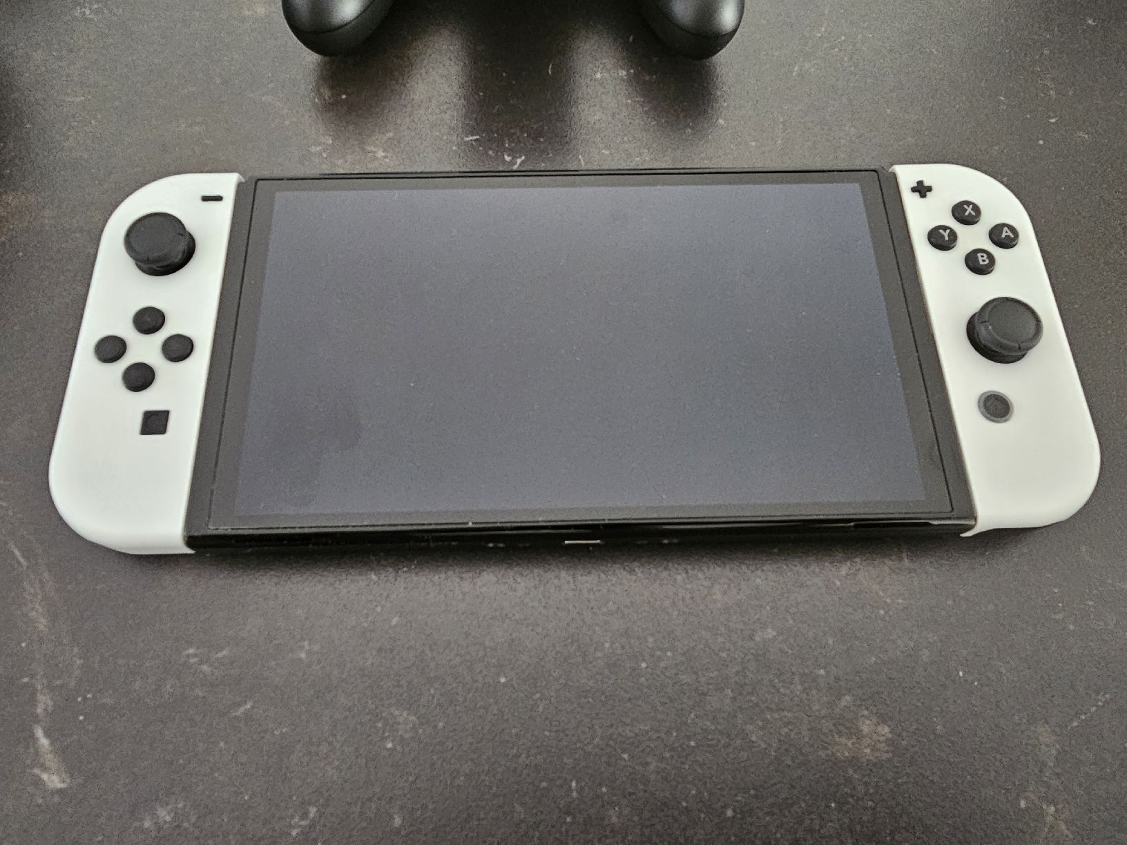 Nintendo Console: Nintendo Switch – Usato da Buochs venduto da Zenmaster.B 1