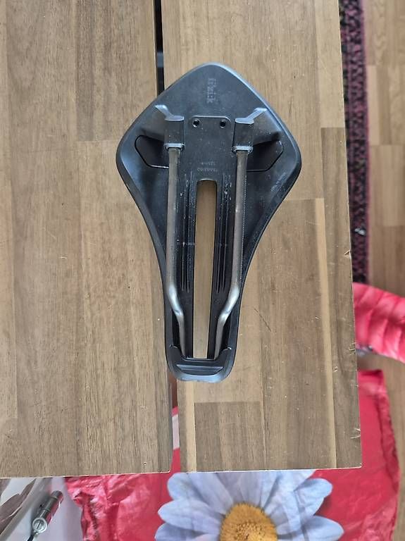 Pezzi di ricambio: Fizik triathlon saddle – Usato da Zürich venduto da AeroPiero 1