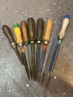 Diverse Dreikantschaber