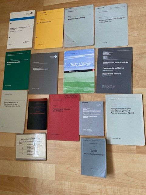 Livres: LOT REGLEMENTE  CH ARMEE – D'occasion à Chur par silbermon 5