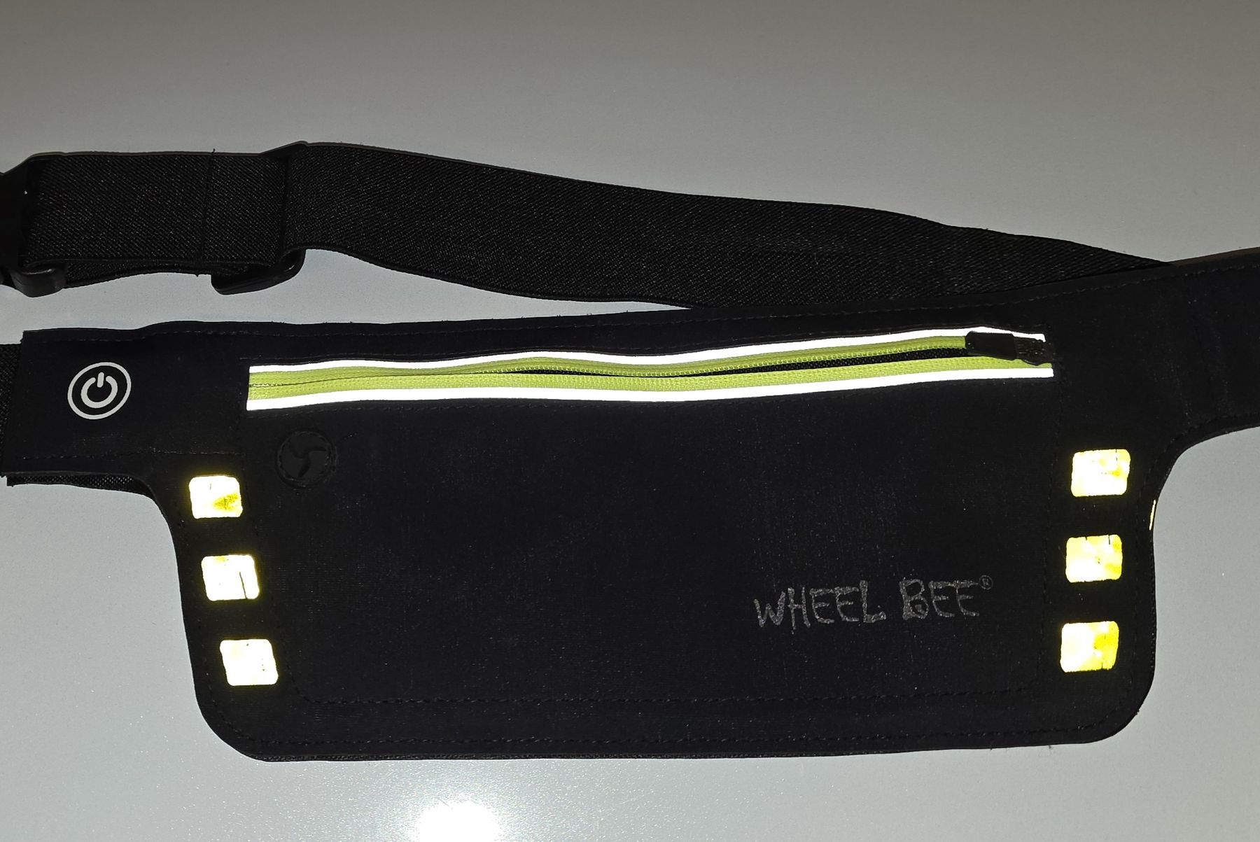 Borse: Lauftasche WHEEL.BEE schwarz mit LED und reflektierend – Nuovo (secondo la descrizione) da Matzingen venduto da vesna0209 1