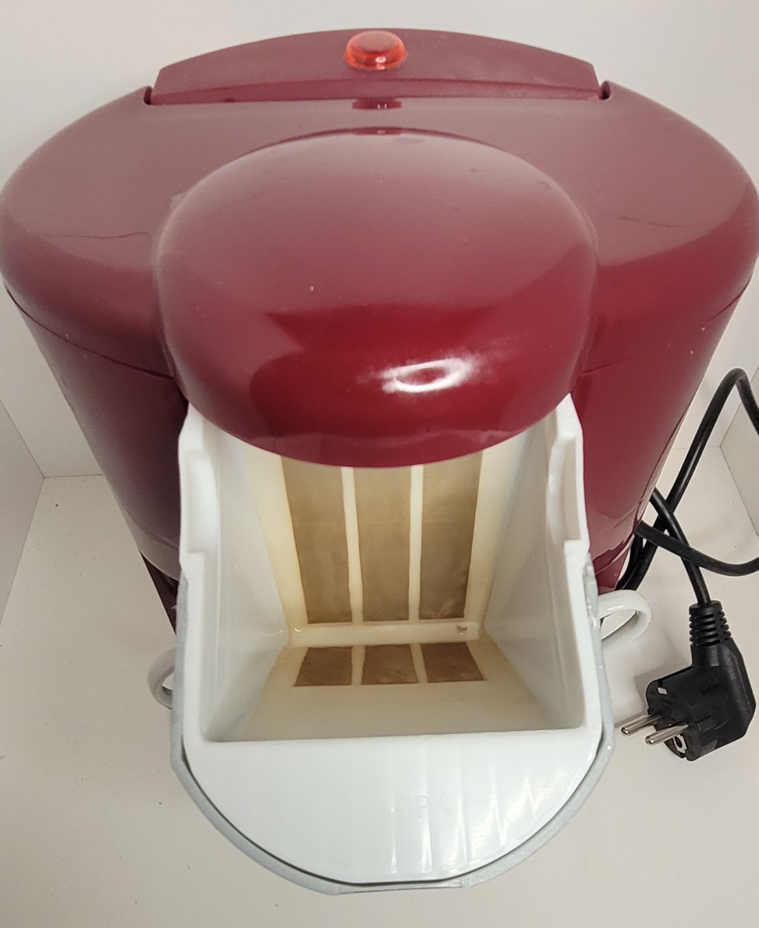 Macchine per caffè & Macchine per espresso: Machine à café à filtre simplifiée – Usato da Rocourt venduto da PapyCH 1